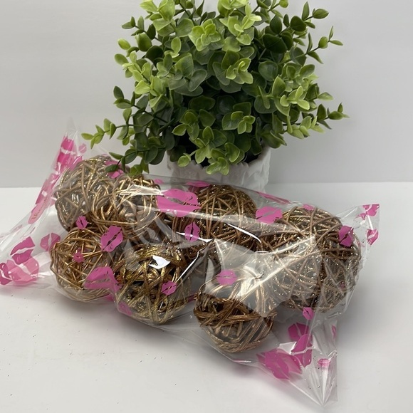 Gold Grapevine Decorative Balls 8 pcs - Picture 9 of 10